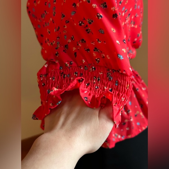 Sienna Sky Red Beautiful Blouse Elastic Sleeves & Waist Fabric Buttons S… - Picture 6 of 11